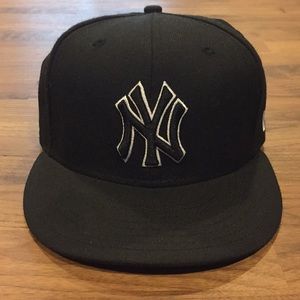 New York Yankees hat